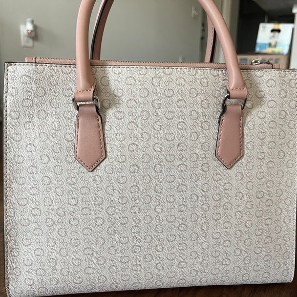 Guess Handbags, Satchel, Light rose and Beige color - Picture 6 of 9
